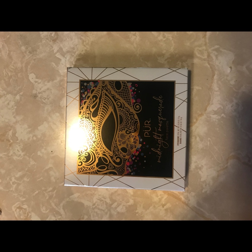 PUR palette
